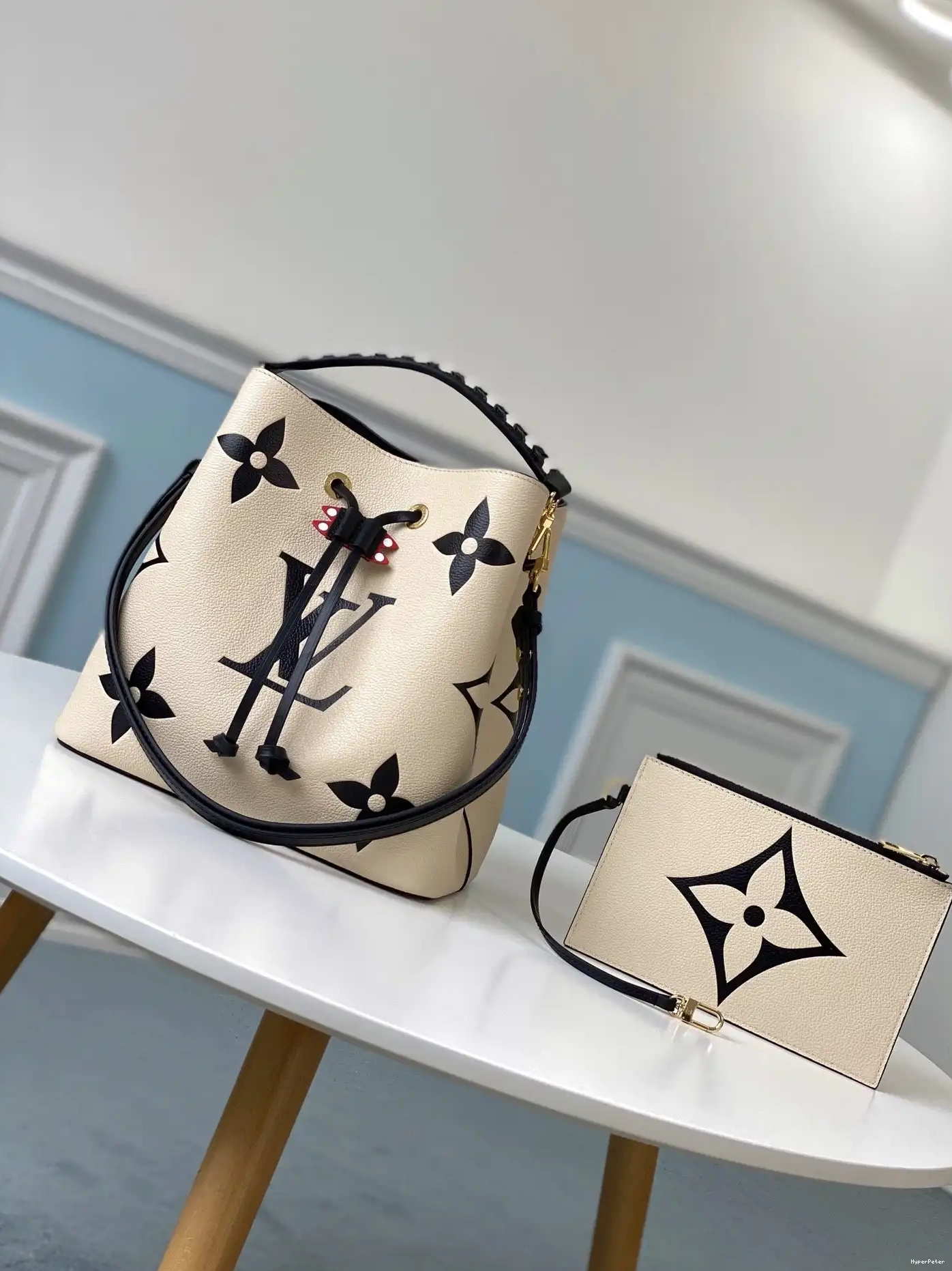 LOUIS VUITTON NÉONOÉ 0514